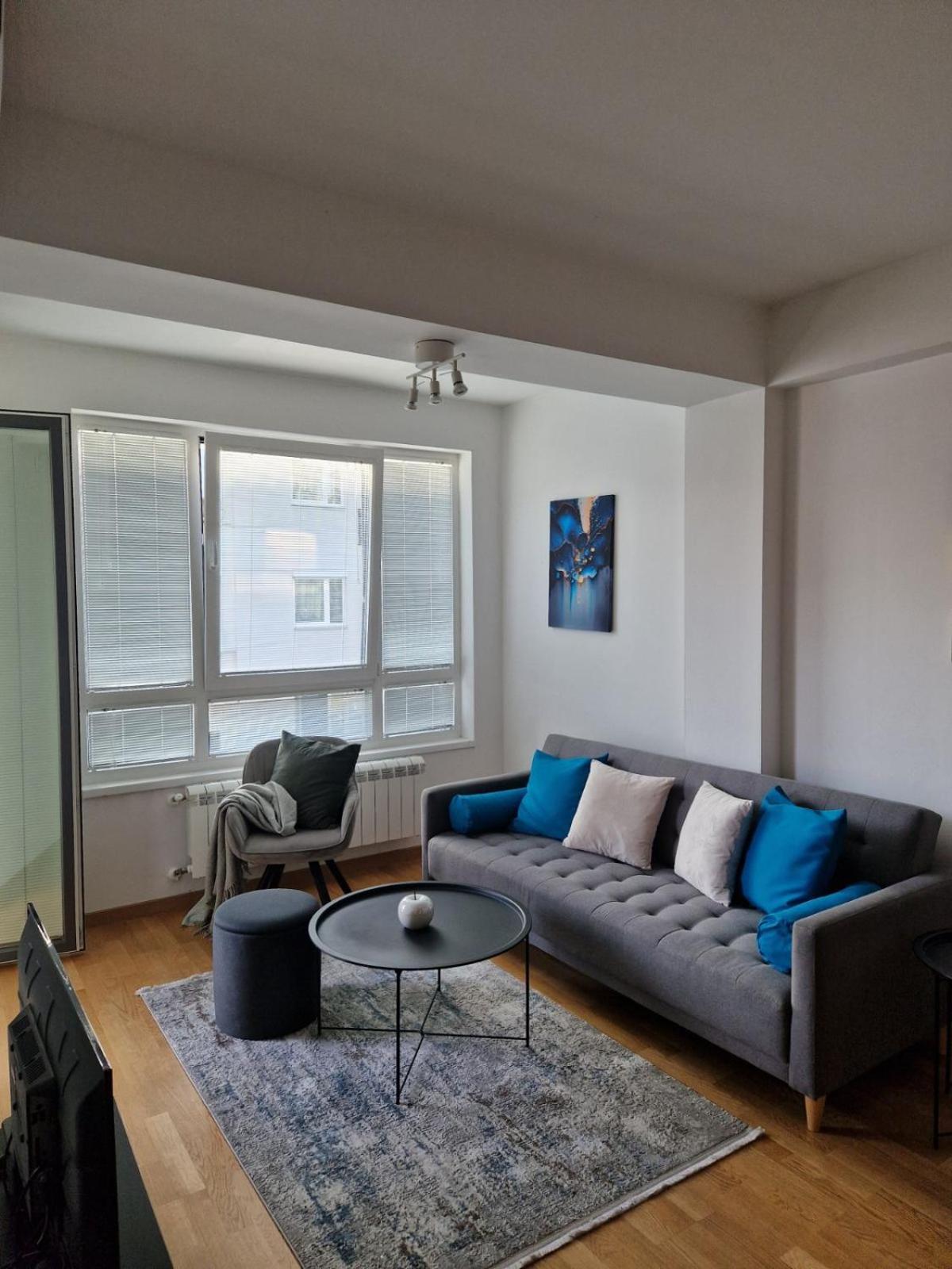 Kamche Lux Apartment Skopje Buitenkant foto