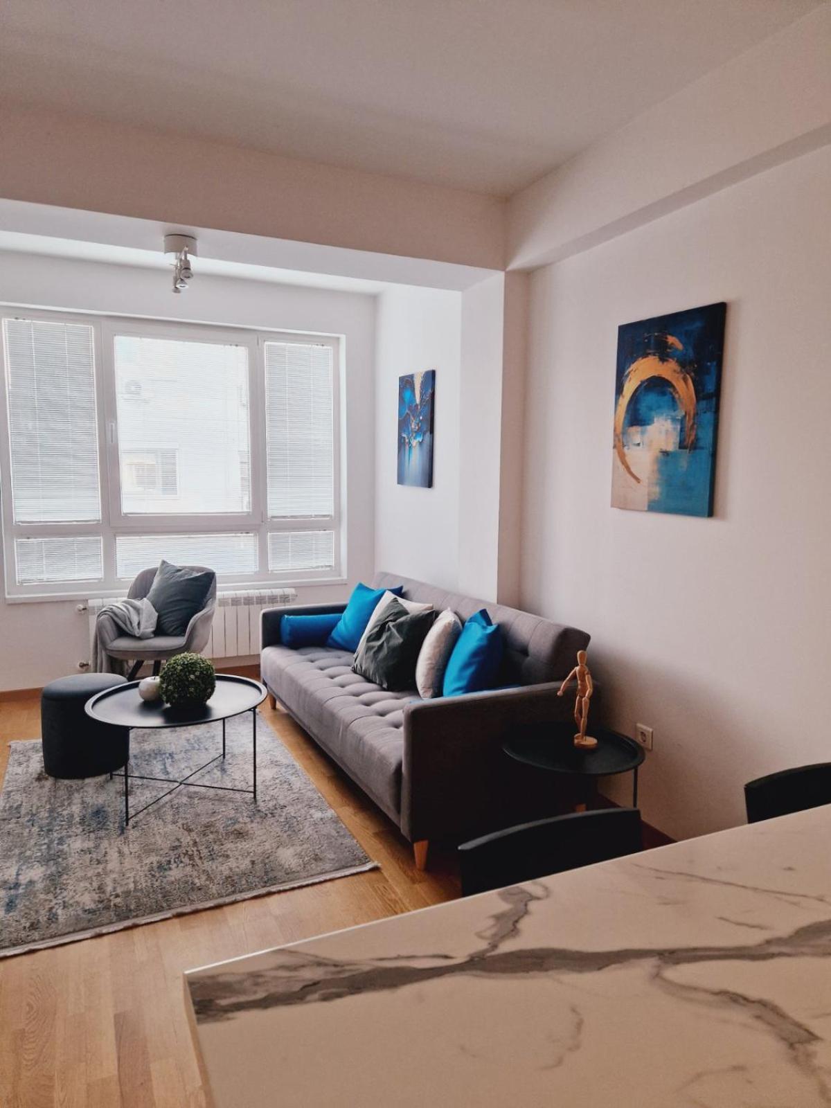 Kamche Lux Apartment Skopje Buitenkant foto